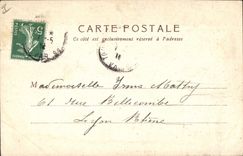 CPA Marseille Le Monument des Enfants des Bouches du Rhone et l'Eglise des Reformes 