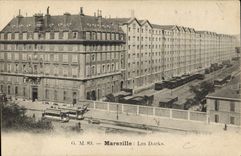CPA Marseille Les Docks 