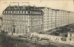 CPA Marseille Les Docks 