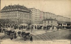 CPA Marseille Place de la Joliette et Hotel des Docks 