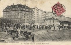 CPA Marseille Place de la Joliette et les Docks 