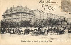 CPA Marseille La Place de la Joliette et les Docks 