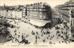 CPA Marseille Le Quai du Port et la Rue de la Republique 