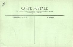 CPA Marseille Le Quai du Port et la Rue de la Republique 