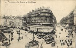 CPA Marseille La Rue de la Republique 