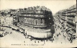 CPA Marseille Rue de la Republique 
