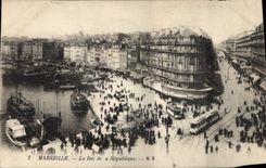 CPA Marseille La Rue de la Republique 