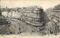 CPA Marseille Le Quai du Port et Rue de la Republique 