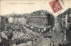 CPA Marseille La Rue de la Republique 