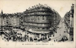 CPA Marseille Rue de la Republique 