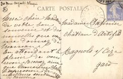 CPA Marseille Le Quai du Port et Rue de la Republique 