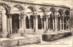 CPA Aix en Provence Cloitre St Sauveur 