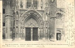 CPA Aix en Provence Portail de la Cathedrale XV S et facade de l'Eglise Romane 