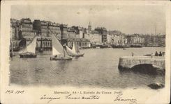 CPA Marseille l'Entree du Vieux Port 