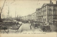 CPA Marseille La Mairie un jour de Mariage 