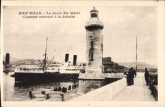 CPA Marseille le Phare Ste Marie Courrier rentrant a la Joliette 