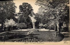 CPA Sens Le Square Jean Cousin 