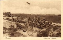 CPA Infanterie Pret pour l'attaque 