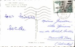 CPA Vichy Allier Galorie Couverte et la Pergola dans le Parc des Sources 