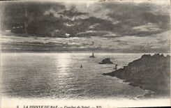 CPA La Pointe du Raz Coucher du Soleil 