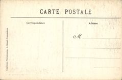 CPA Palais de Fontainebleau Le Chateau vu du Parc 