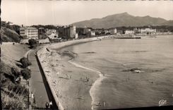 CPA St Jean de Luz La Plage La Rhune La Promenade de la Pointe Ste Barbe 