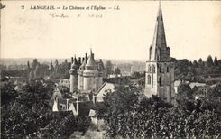 CPA Langeais Le Chateau et l'Eglise 