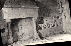 CPA Loches Le Donjon La Salle des Gardes 