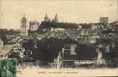 CPA Loches Vue d'ensemble La Rue de Tours 