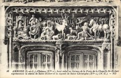 CPA Amboise Chateau haut relief au linteau de la Porte de la Chapelle St Hubert 