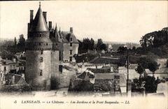 CPA Langeais Le Chateau Les Jardins et le Pont Suspendu 