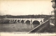 CPA Tours Le Pont Wilson 