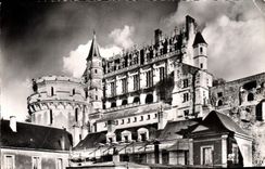 CPA Amboise Le Chateau et la Tour des Minimes 