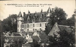 CPA Montresor L et L Le Chateau Mon Hist XV et XVI siecles 