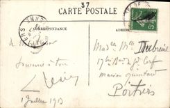 CPA Montresor Le Chateau et les Vieilles Tours