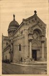CPA Tours L et L Le Parvis de la Basilique St Martin 