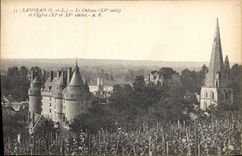 CPA Langeais L et L Le Chateau XV siecle et l'Eglise XI et XV siecles 