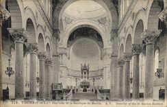 CPA Tours L et L Interieur de la Basilique St Martin 
