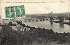 CPA Tours Vue generale rives de la Loire en amont du pont Bonaparte Nord Ouest 