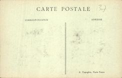 CPA Tours L et L Le Musee et la Cathedrale St Gatien Cote Sud