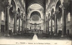CPA Tours Interieur de la Basilique St Martin 