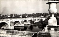 CPA Tours Indre et Loire Pont Wilson 