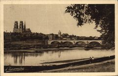 CPA Orleans les bords de la Loire le Pont et vue generale 