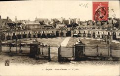 CPA Dijon Place d'Armes 