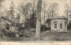 CPA Versailles Hameau de Marie Antoinette Pavillon de Musique 