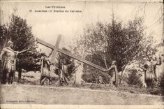 CPA Les Pyrenees Lourdes II Station du Calvaire 
