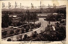 CPA Pau La Gare et la Chaine des Pyrenees 