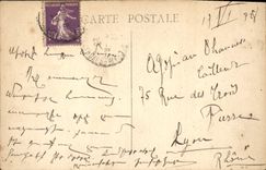 CPA Marseille Monument aux Heros de la Mer et la Cathedrale 