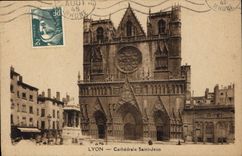 CPA Lyon Cathedrale Saint Jean 
