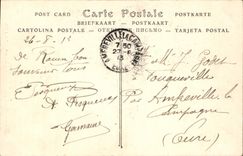 CPA Domremy La France remellant a Jeanne D'Arc son Epee